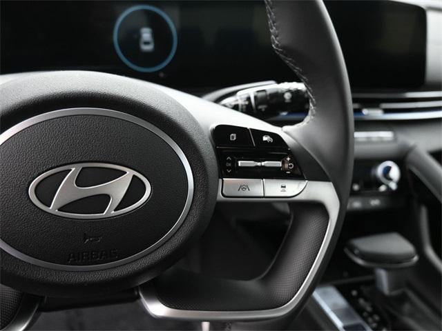 new 2025 Hyundai Elantra car, priced at $30,659