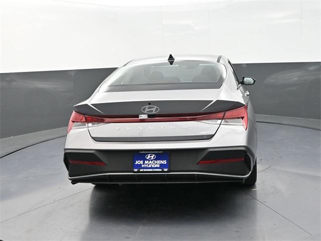 new 2025 Hyundai ELANTRA HEV car, priced at $22,508