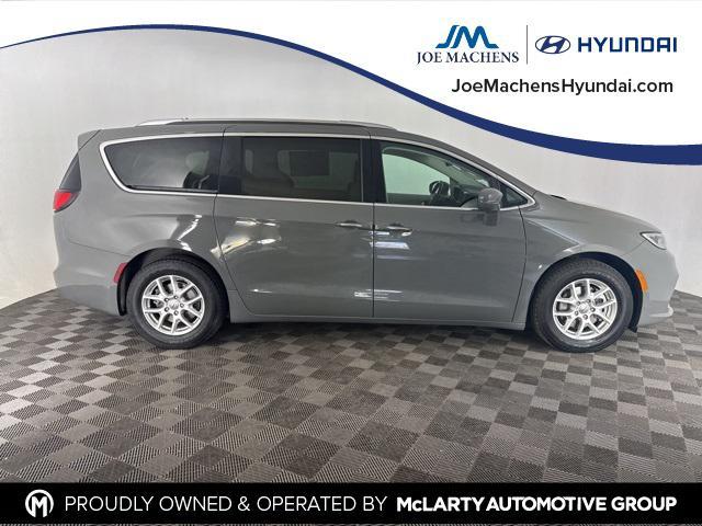 used 2021 Chrysler Pacifica car, priced at $18,590