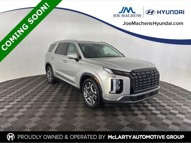 used 2025 Hyundai Palisade car, priced at $40,211