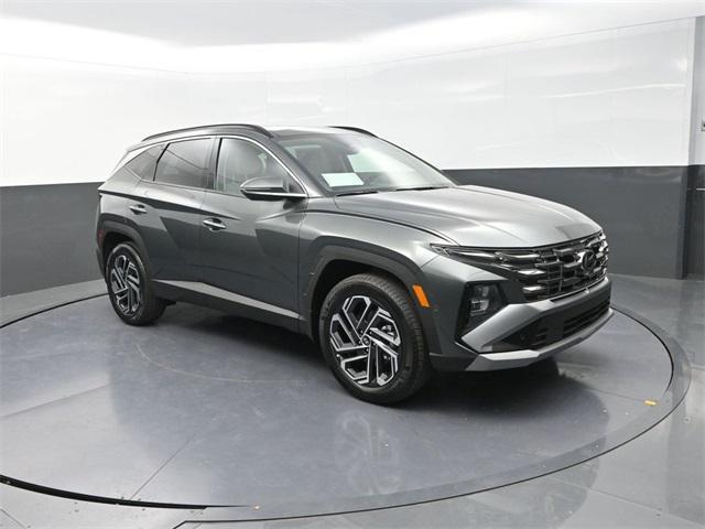 new 2026 Hyundai TUCSON Hybrid car, priced at $40,127