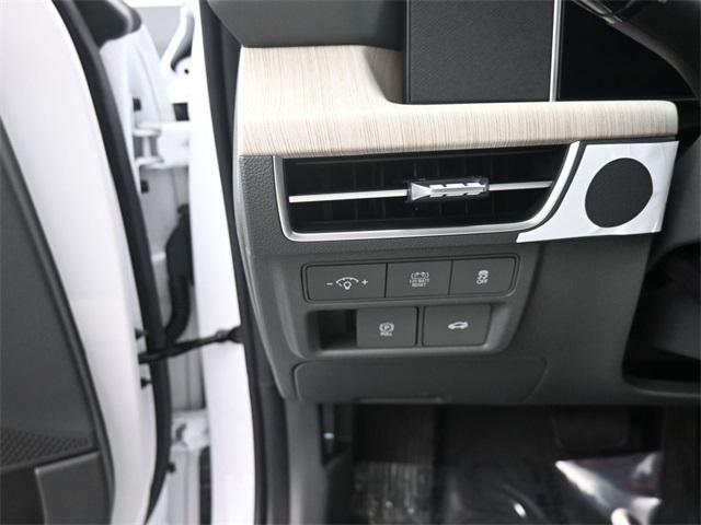 new 2025 Hyundai Sonata Hybrid car, priced at $31,048