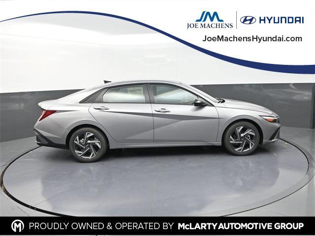 new 2025 Hyundai Elantra car, priced at $22,961
