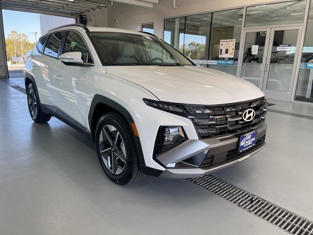 new 2025 Hyundai Tucson car, priced at $33,894