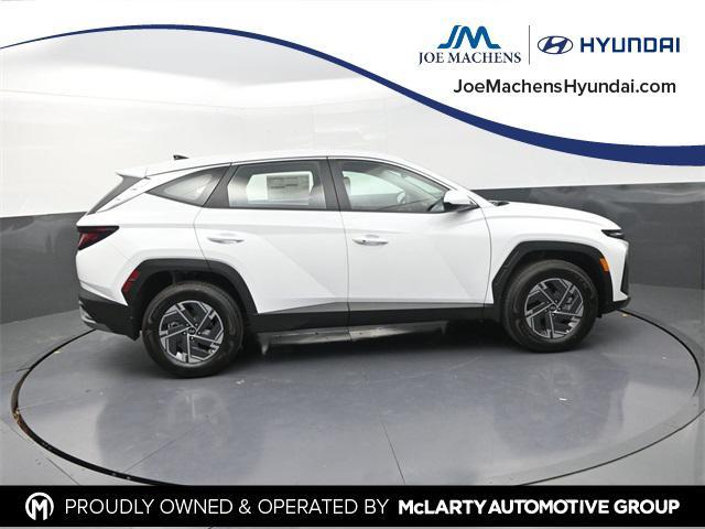 new 2026 Hyundai TUCSON Hybrid car, priced at $31,123
