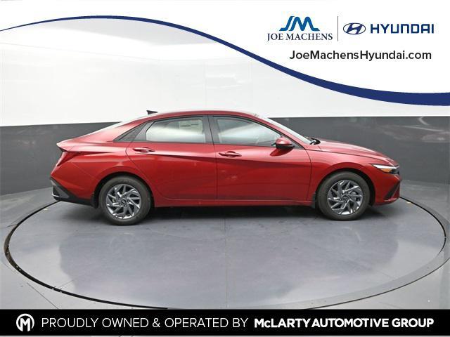 new 2025 Hyundai ELANTRA HEV car, priced at $25,425