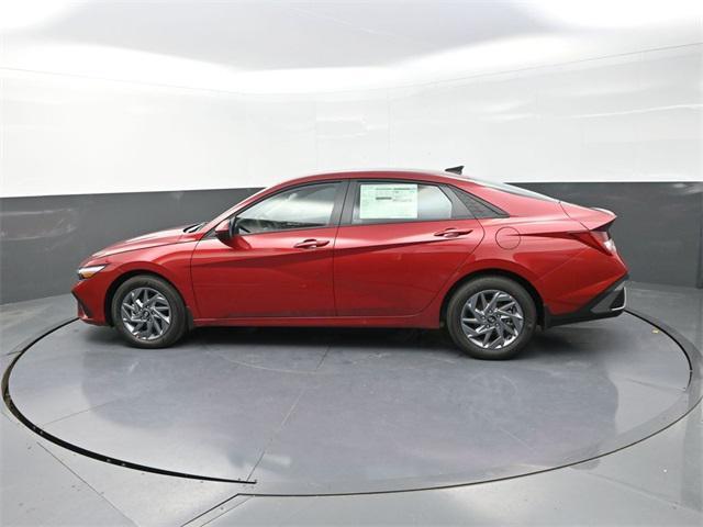 new 2025 Hyundai ELANTRA HEV car, priced at $24,675