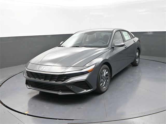 new 2025 Hyundai ELANTRA HEV car, priced at $22,571