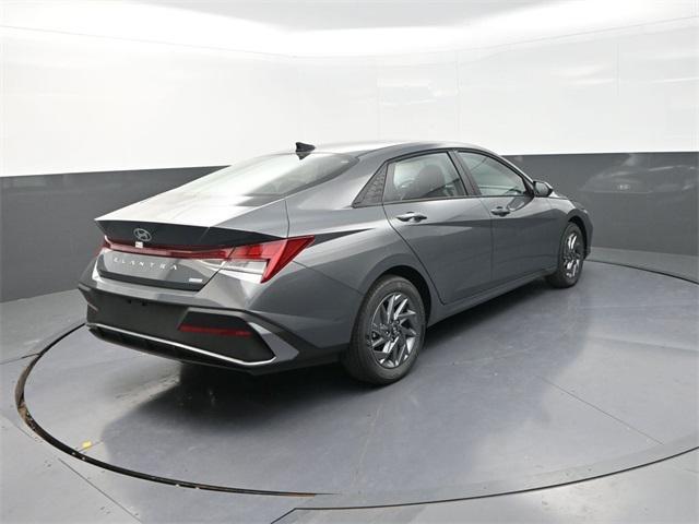 new 2025 Hyundai ELANTRA HEV car, priced at $22,571