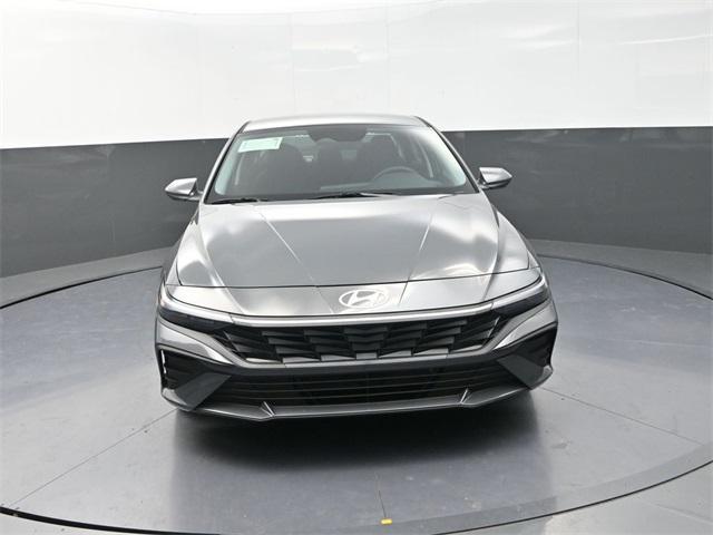 new 2025 Hyundai ELANTRA HEV car, priced at $22,571