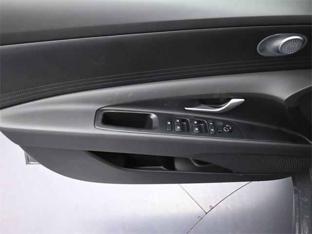 new 2025 Hyundai ELANTRA HEV car, priced at $22,571