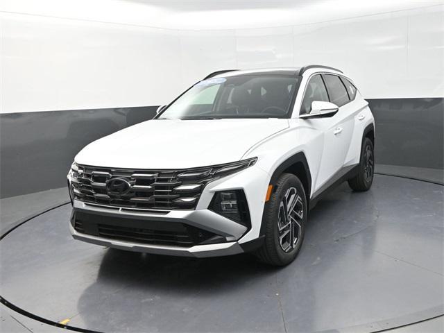 new 2025 Hyundai TUCSON Hybrid car, priced at $39,303