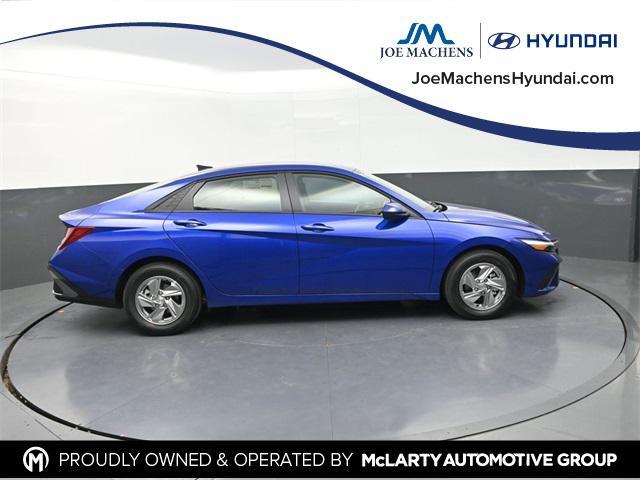 new 2025 Hyundai Elantra car, priced at $21,602