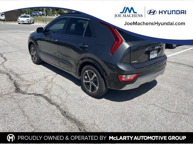 used 2023 Kia Niro car