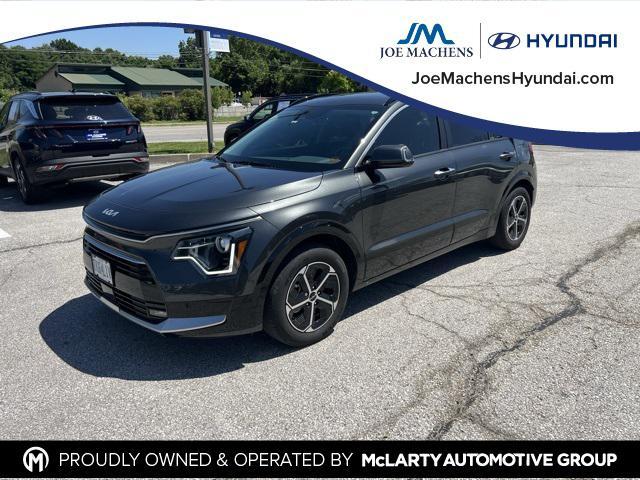 used 2023 Kia Niro car