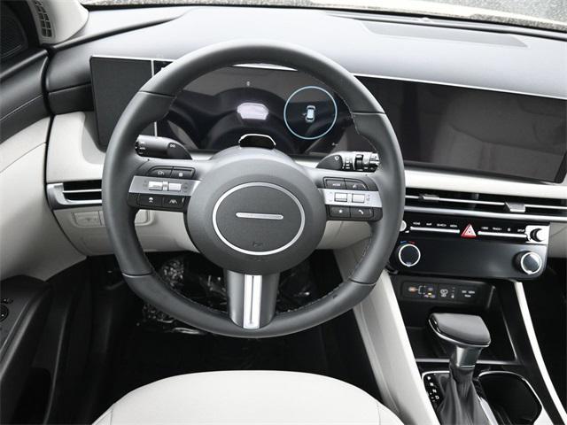 new 2025 Hyundai Tucson car, priced at $32,083