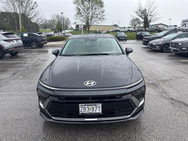 used 2024 Hyundai Sonata Hybrid car
