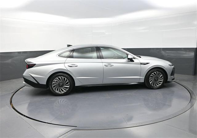 new 2025 Hyundai Sonata Hybrid car, priced at $36,771