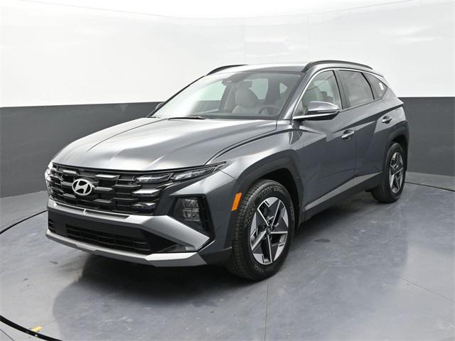new 2025 Hyundai Tucson car, priced at $32,142