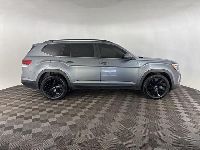 used 2024 Volkswagen Atlas car, priced at $35,300