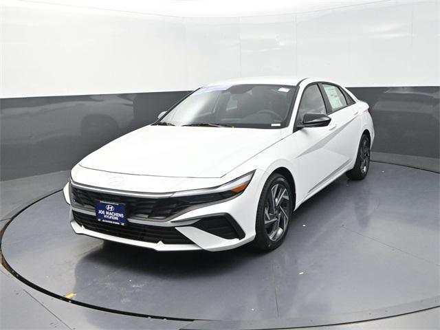 new 2025 Hyundai Elantra car, priced at $23,469