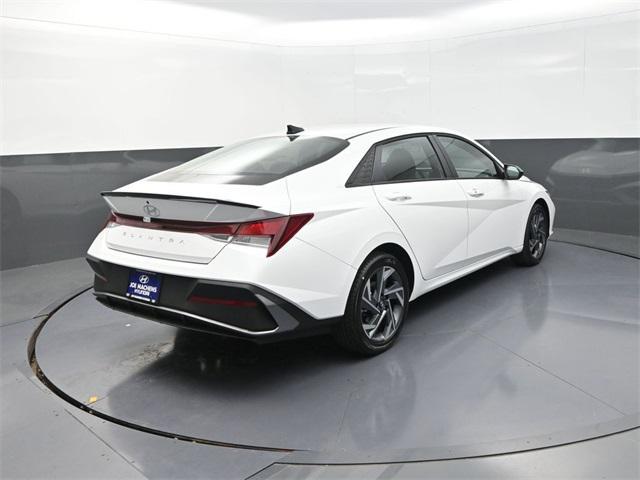 new 2025 Hyundai Elantra car, priced at $23,469