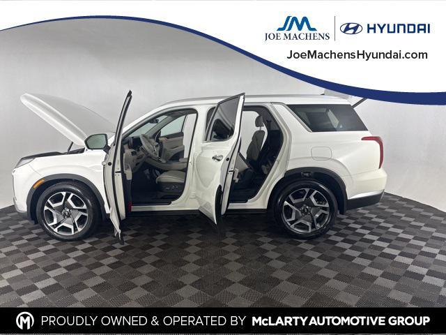 used 2024 Hyundai Palisade car, priced at $43,900