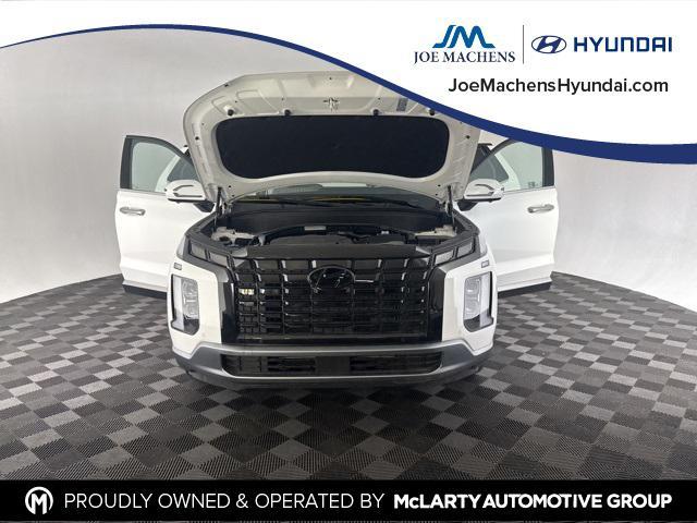 used 2024 Hyundai Palisade car, priced at $43,900