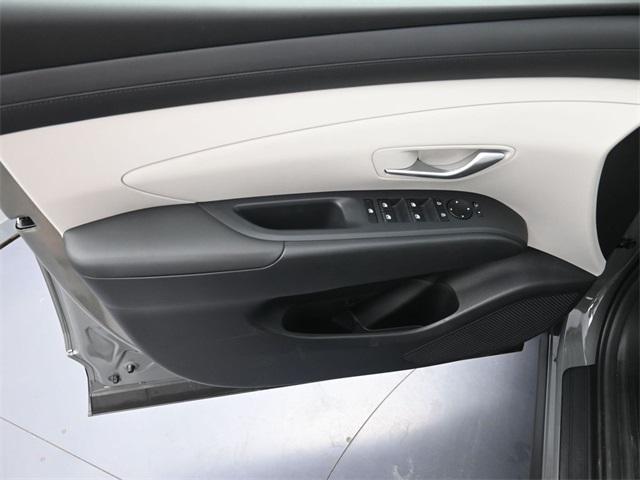 new 2025 Hyundai Tucson car, priced at $28,051