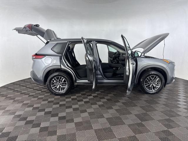 used 2023 Nissan Rogue car, priced at $17,900