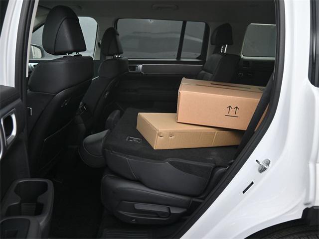 new 2025 Hyundai Santa Fe car, priced at $37,418