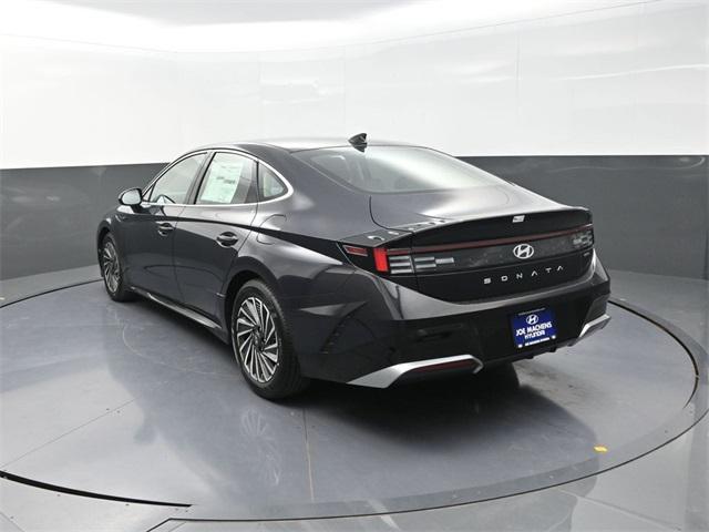 new 2025 Hyundai Sonata Hybrid car, priced at $30,573