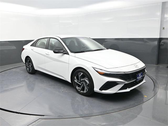 new 2025 Hyundai Elantra car, priced at $23,406