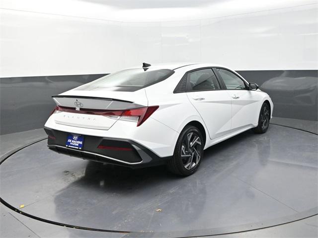 new 2025 Hyundai Elantra car, priced at $23,406
