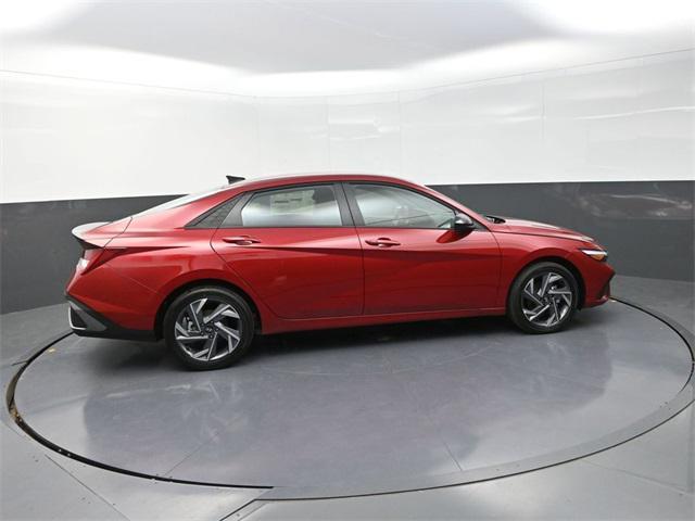 new 2025 Hyundai ELANTRA HEV car, priced at $24,673