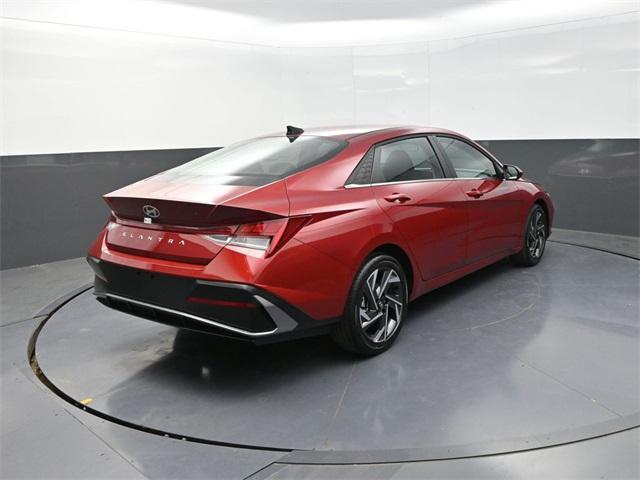 new 2025 Hyundai Elantra car, priced at $25,645