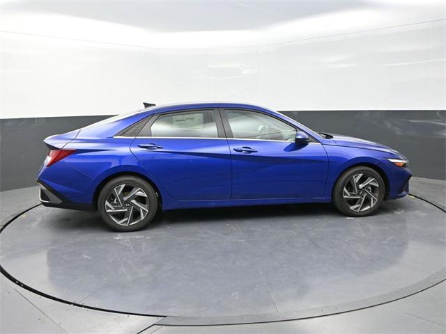 new 2025 Hyundai Elantra car, priced at $25,064