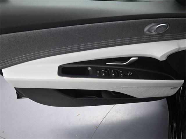 new 2025 Hyundai Elantra car, priced at $26,500