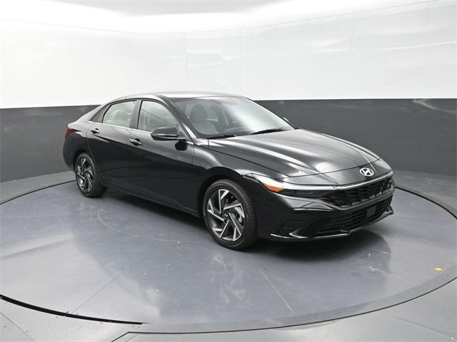 new 2025 Hyundai Elantra car, priced at $26,500