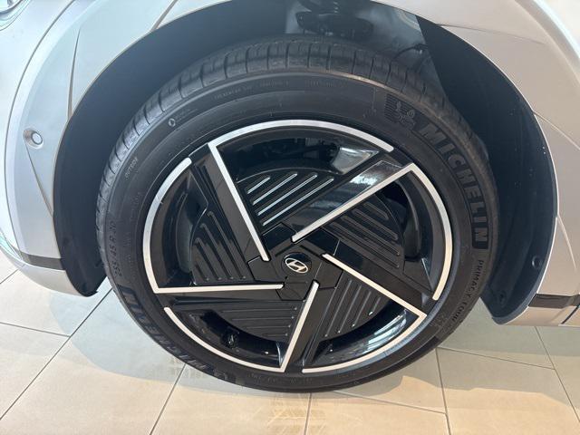 new 2025 Hyundai IONIQ 5 car, priced at $48,265