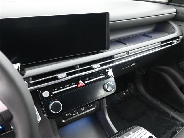 new 2025 Hyundai TUCSON Hybrid car, priced at $34,643