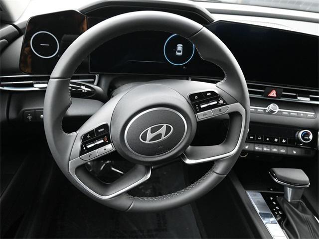 new 2025 Hyundai Elantra car, priced at $24,585