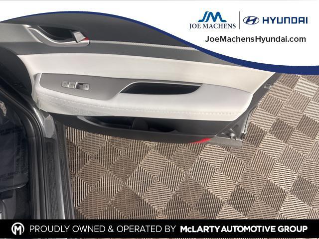 used 2025 Hyundai Palisade car, priced at $40,229