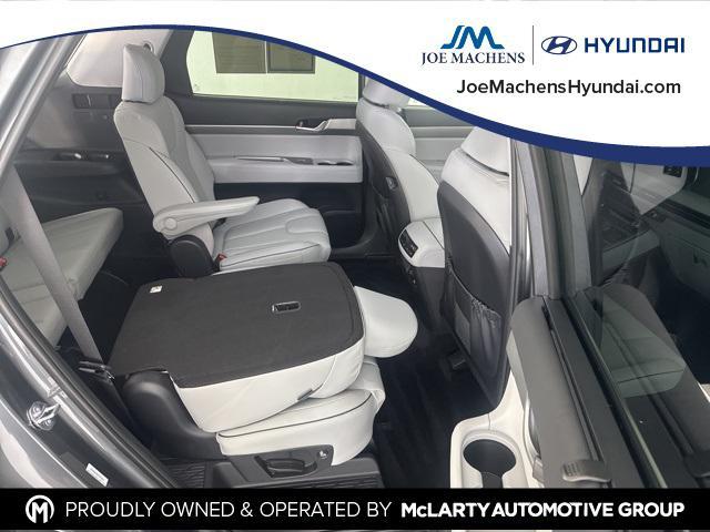 used 2025 Hyundai Palisade car, priced at $40,229