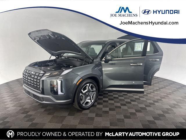 used 2025 Hyundai Palisade car, priced at $40,229