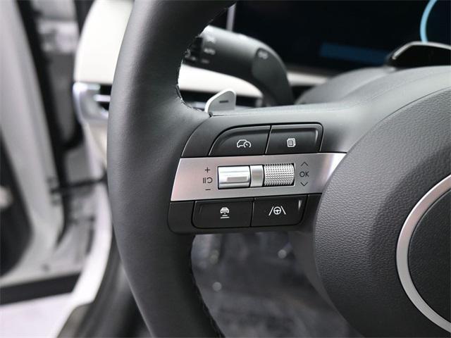 new 2025 Hyundai TUCSON Hybrid car, priced at $39,271