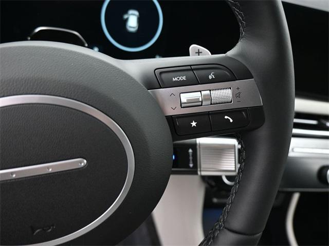 new 2026 Hyundai TUCSON Hybrid car, priced at $43,525