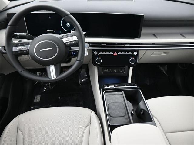 new 2026 Hyundai TUCSON Hybrid car, priced at $43,525