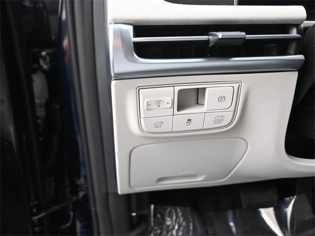 new 2026 Hyundai TUCSON Hybrid car, priced at $43,525