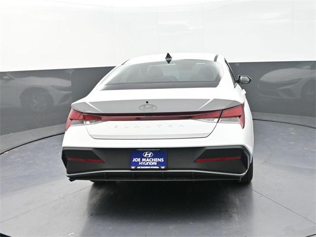 new 2025 Hyundai Elantra car, priced at $21,532